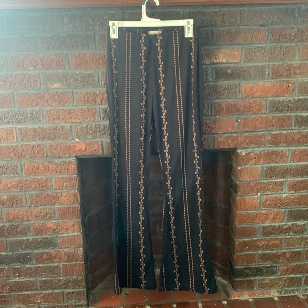 Small/Medium Black Suede Brown Vertical Stripped … - image 1